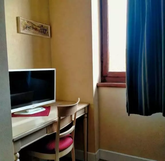 هاستل Gran Osteria Tre Noci