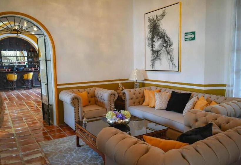 Отель Hacienda San Isidro