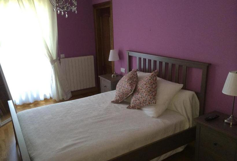 بنسيون El Porton De La Huebra