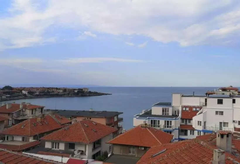پانسیون Guest House Petrovi