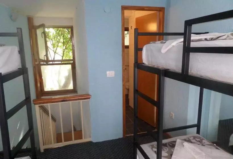 پانسیون Guesthouse Titi Mostar