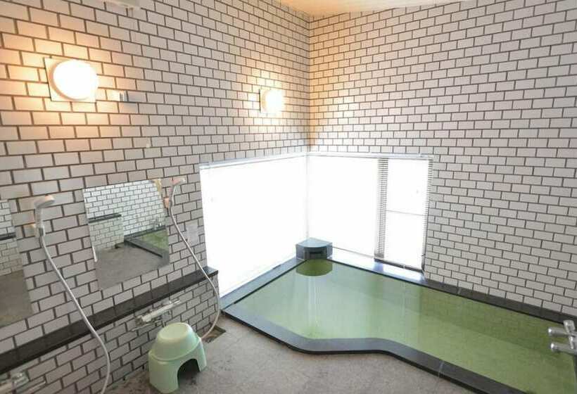 ריוקאן Pension Haku