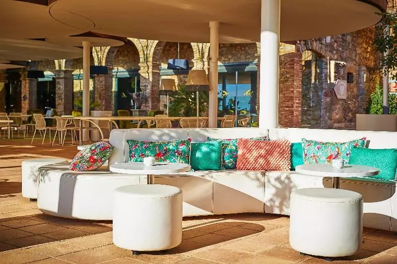 Отель Castell D Emporda