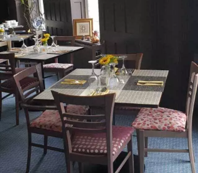 فندق Devonshire House