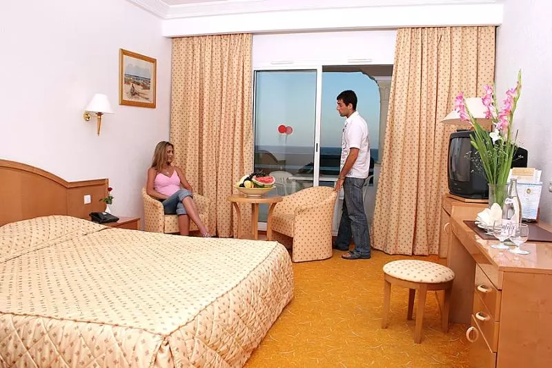 هتل El Mouradi Palm Marina