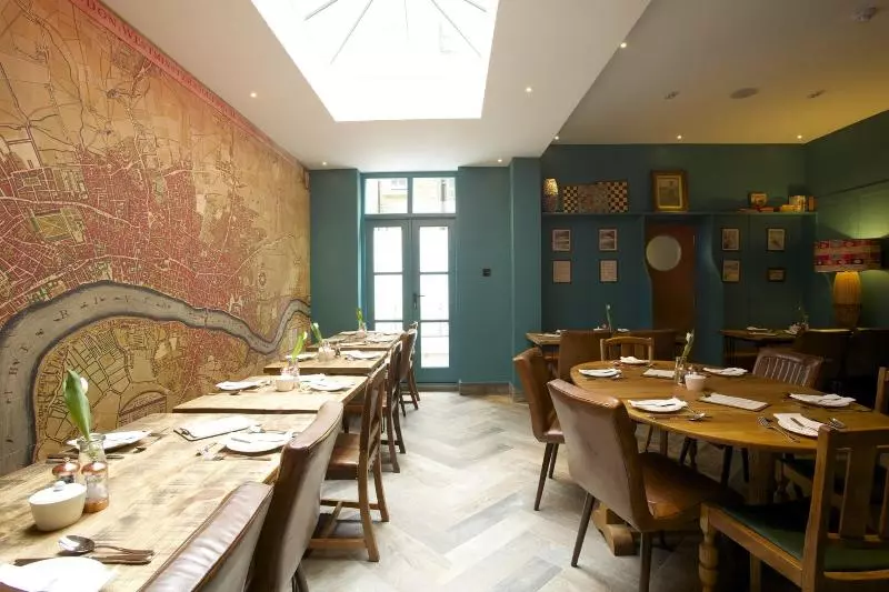 فندق Georgian House