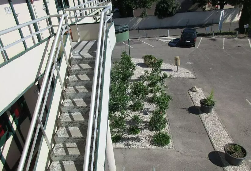 فندق Premiere Classe Avignon Le Pontet