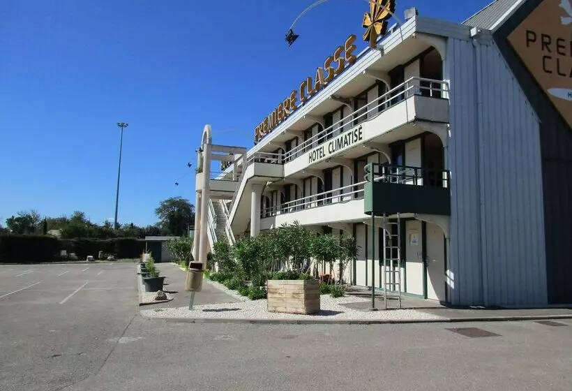 فندق Premiere Classe Avignon Le Pontet