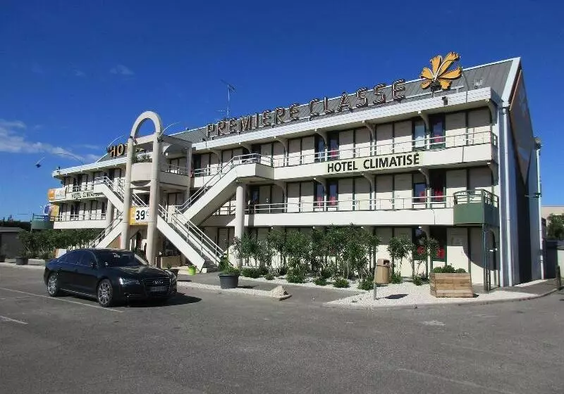 فندق Premiere Classe Avignon Le Pontet