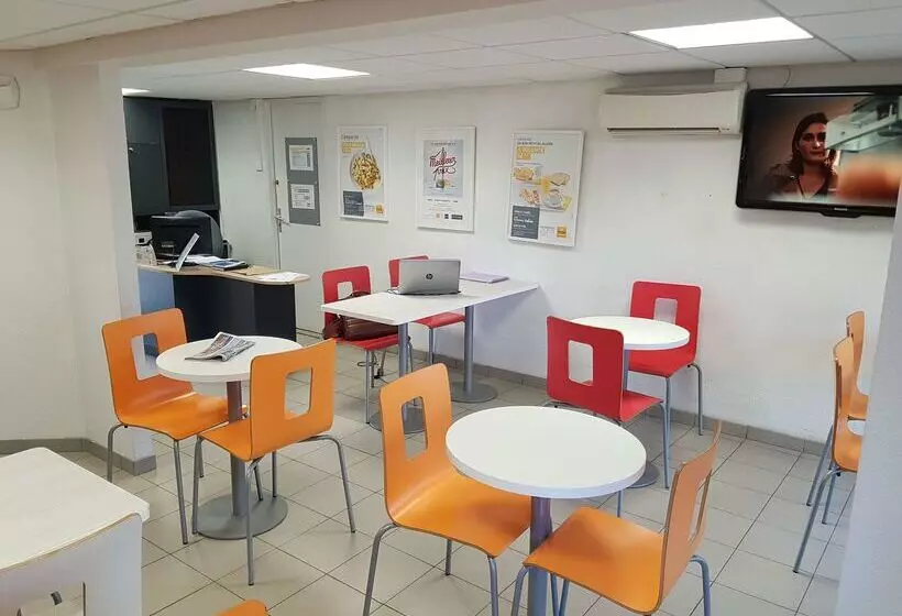 ホテル Premiere Classe Laon