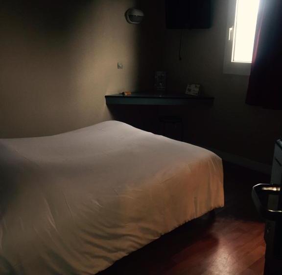 בית מלון כפרי Premiere Classe Nantes Est Sainte Luce Sur Loire