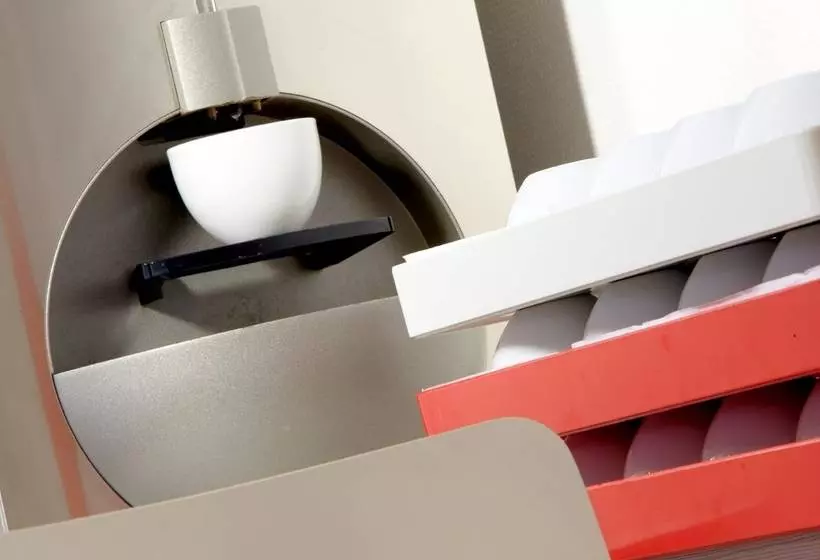 Отель Premiere Classe Toulouse Sud Labege