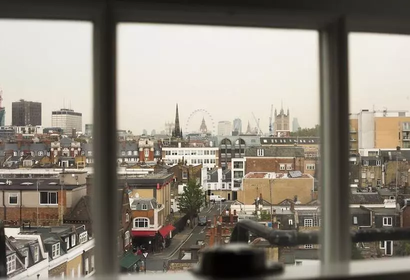 Hotelli St George S Inn Victoria