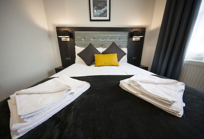 호텔 St George S Inn Victoria