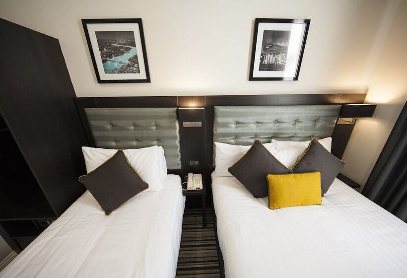 호텔 St George S Inn Victoria