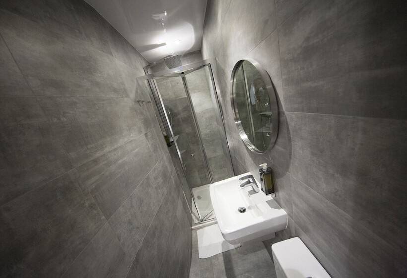 호텔 St George S Inn Victoria