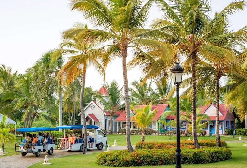 هتل Tropical Deluxe Princess - All Inclusive