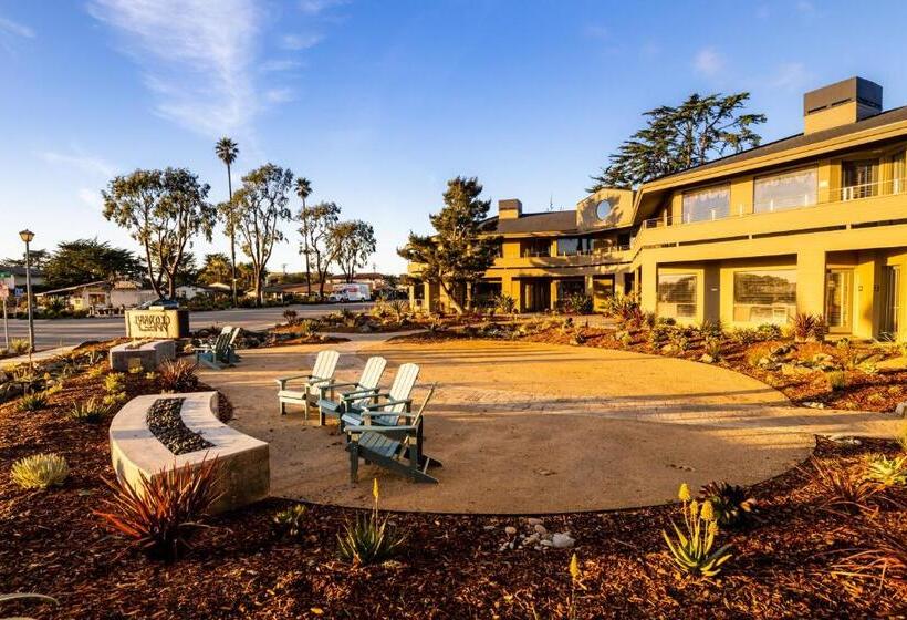 Baywood Inn Bed & Breakfast