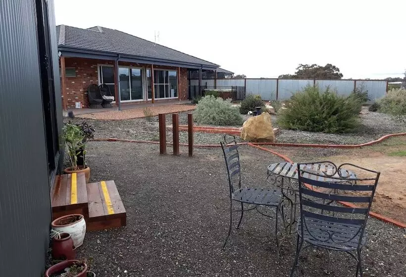 Aamiaismajoitus (B&B) Aligning Health Retreat & Day Spa