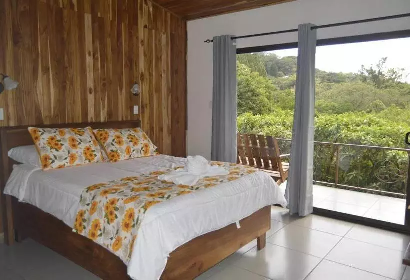 ベッドアンドブレックファースト Belcruz Family Lodge