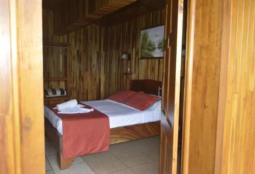 ベッドアンドブレックファースト Belcruz Family Lodge
