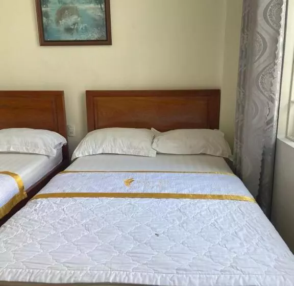 هتل Hang Nga Luxury