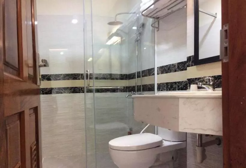 هتل Hang Nga Luxury