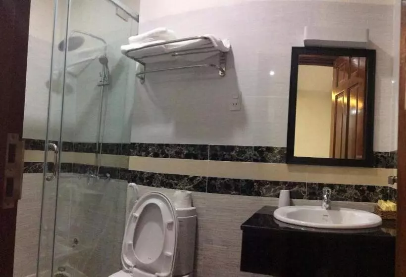 هتل Hang Nga Luxury