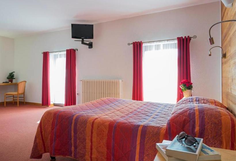 فندق Logis Hôtel La Petite Chaumière