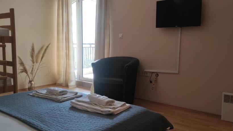 هتل & Rooms Lombrelle