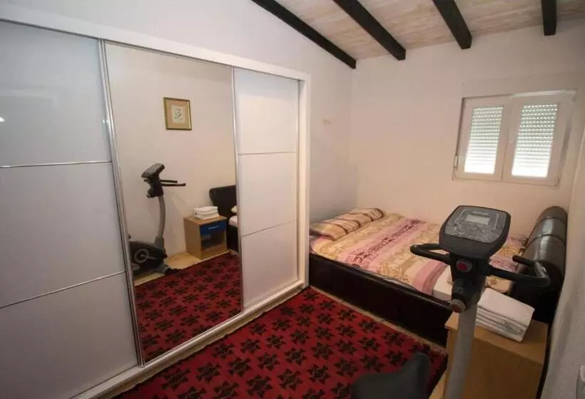هتل & Rooms Lombrelle