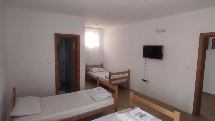 هتل & Rooms Lombrelle