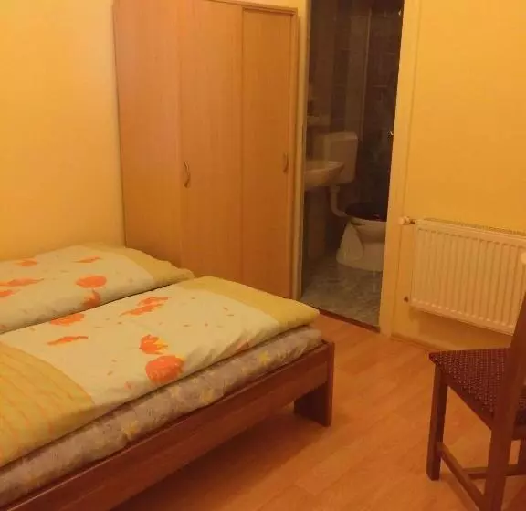 Op Art étterem és Panzió