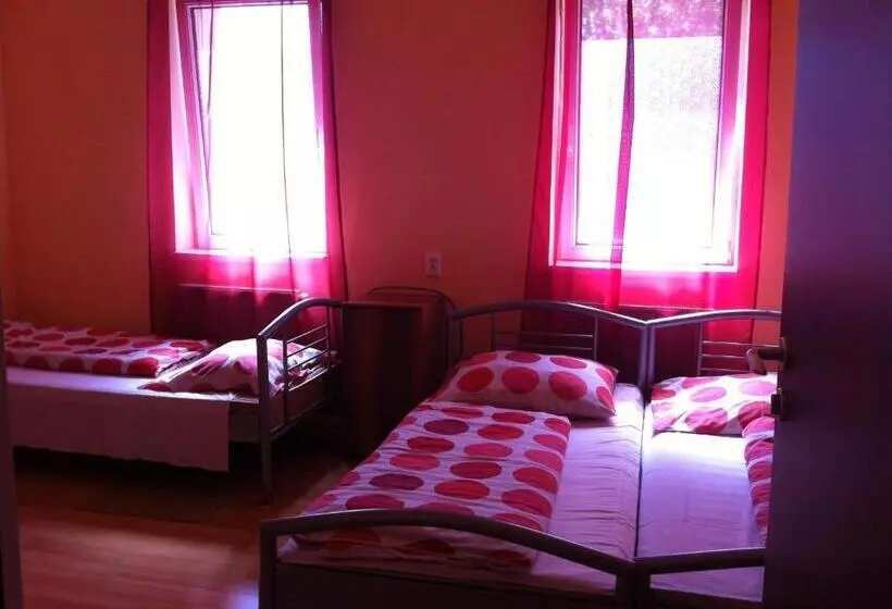 Op Art étterem és Panzió