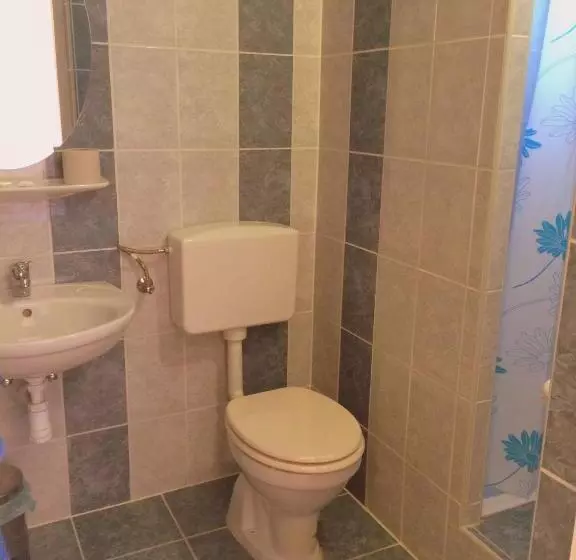 Op Art étterem és Panzió