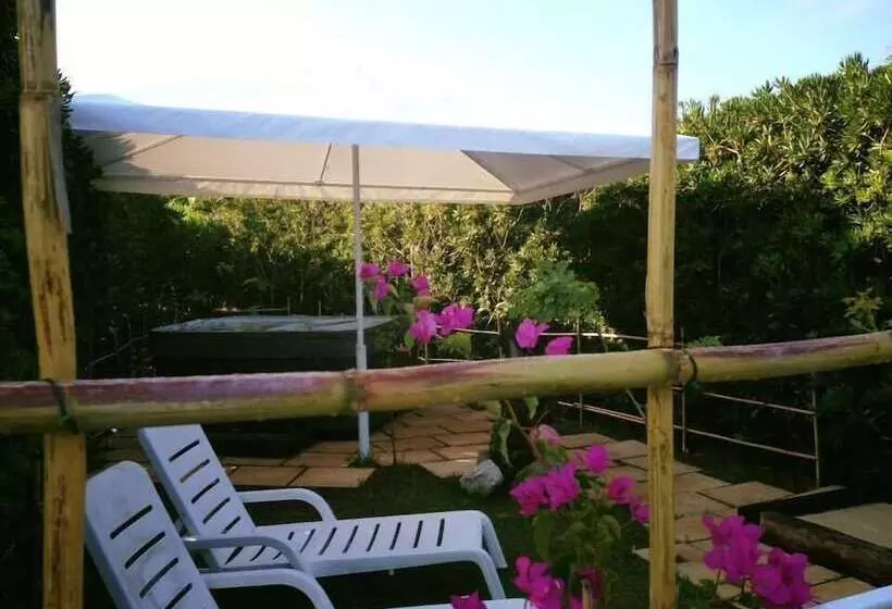 Residence Punta Cassano   In Piscina Sulla Spiaggia Di Sabbia