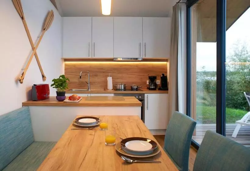 See  Und Waldresort Gröbern