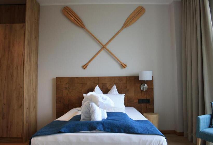 See  Und Waldresort Gröbern