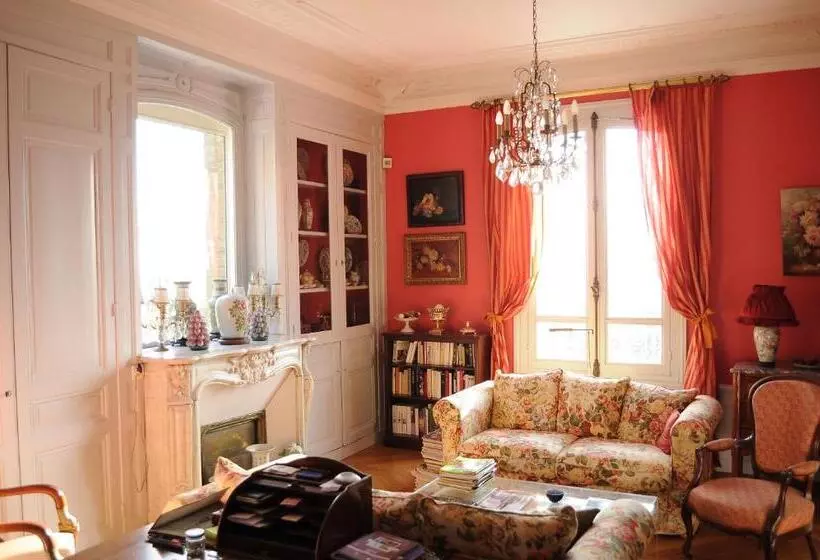 Aamiaismajoitus (B&B) La Liniere