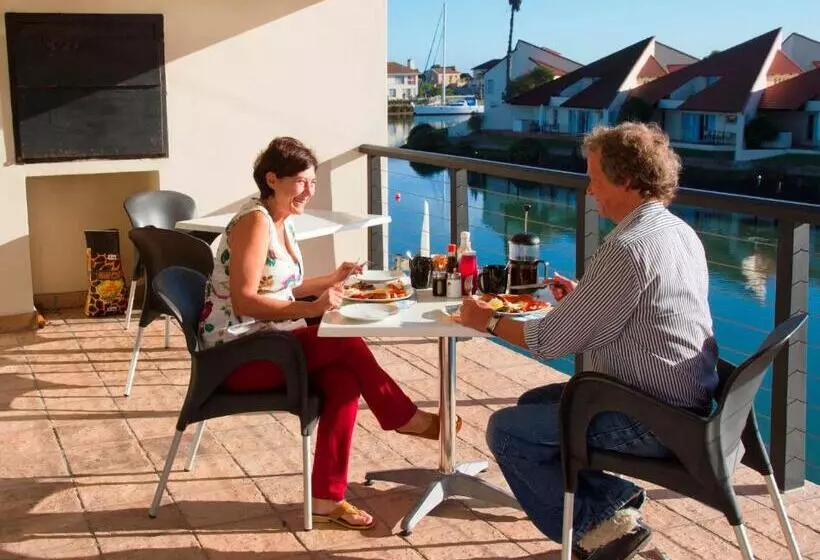 Le Marina B&b