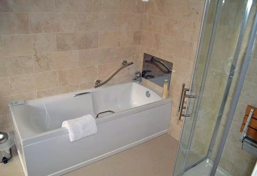 Aamiaismajoitus (B&B) Pwll Y Faedda