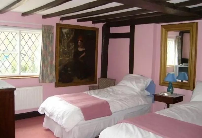 ベッドアンドブレックファースト The Pilstyes