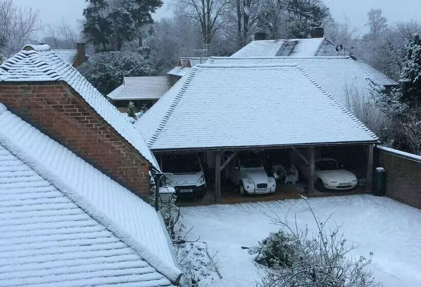 ベッドアンドブレックファースト The Pilstyes