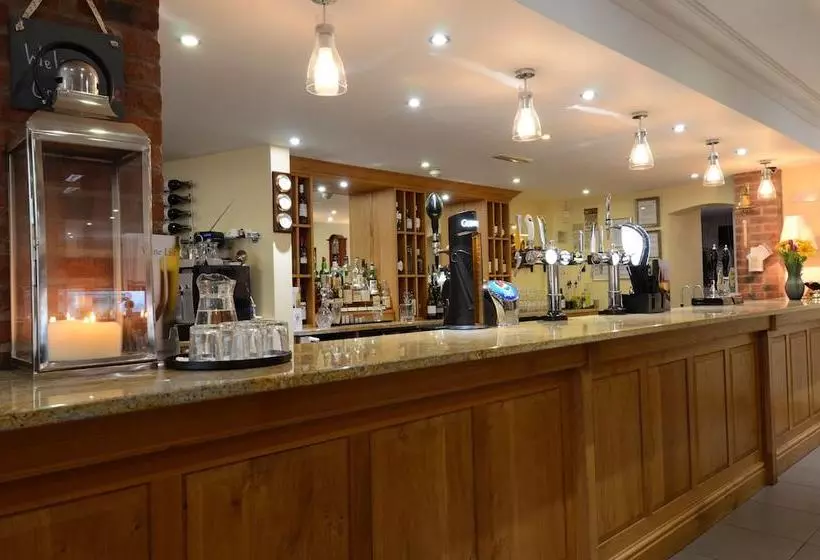 The Bell Country Inn