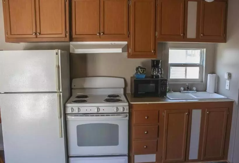 Retkeilymaja Rayburn Inn