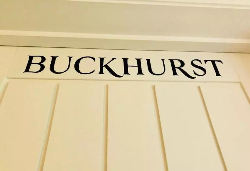 Aamiaismajoitus (B&B) The Dorset Arms Pub & Cottage Rooms