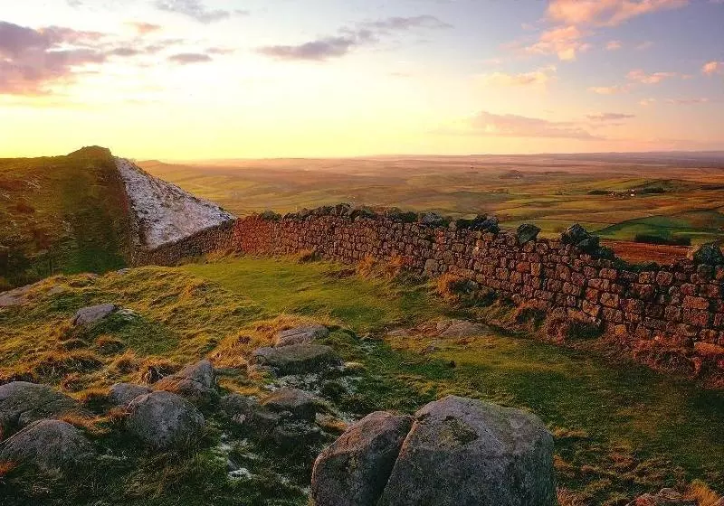 Aamiaismajoitus (B&B) The Hollies On The Wall