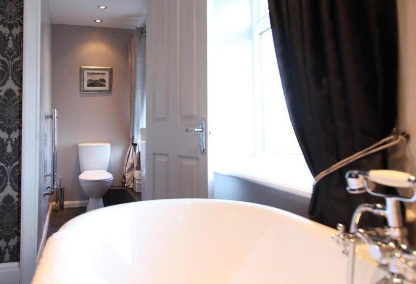 مبيت وإفطار The Windmill Inn   Whitby