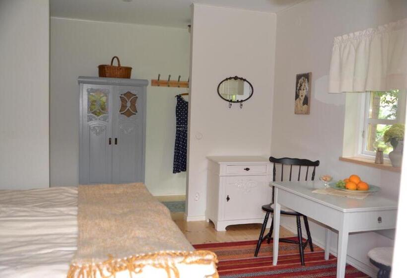 Degebergagården B&b