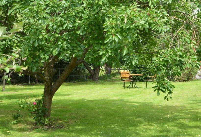 Degebergagården B&b